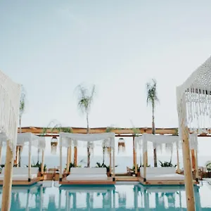*** Hotell Barracuda Albanien